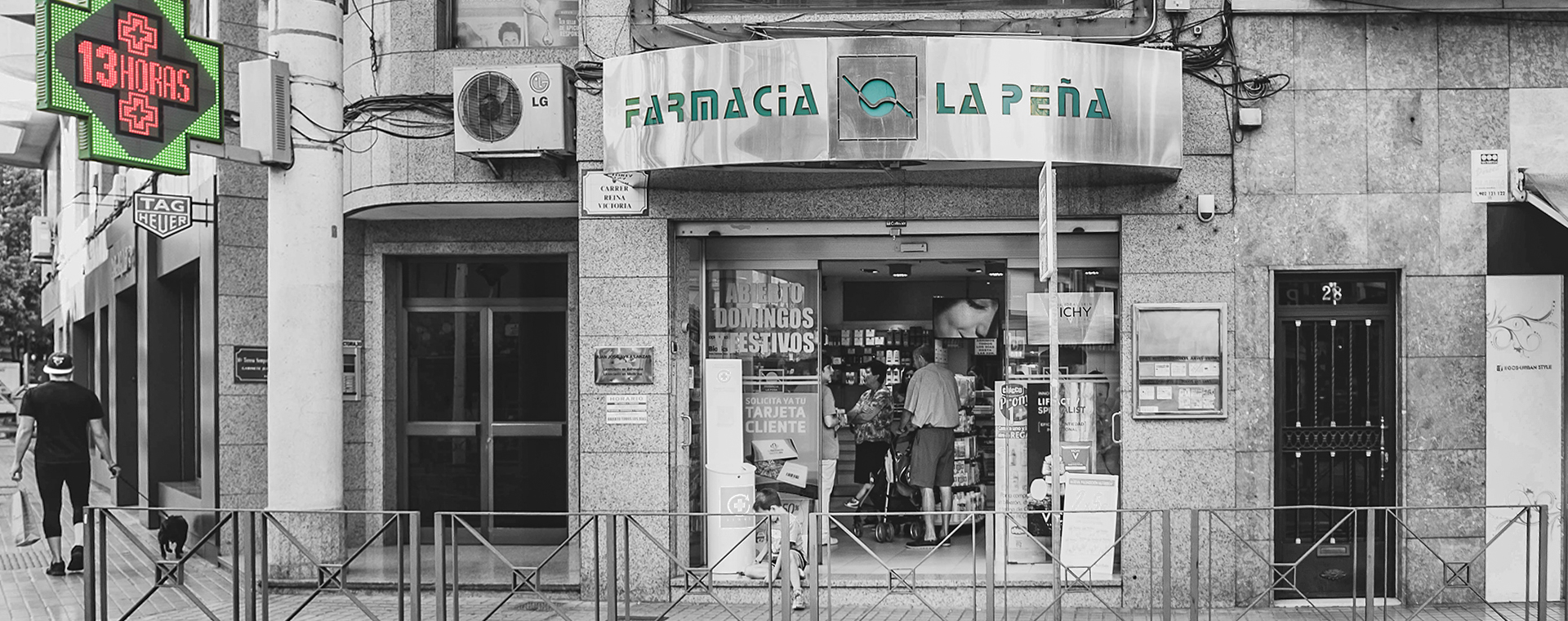 PortadaWeb_EntradaFarmacia BN